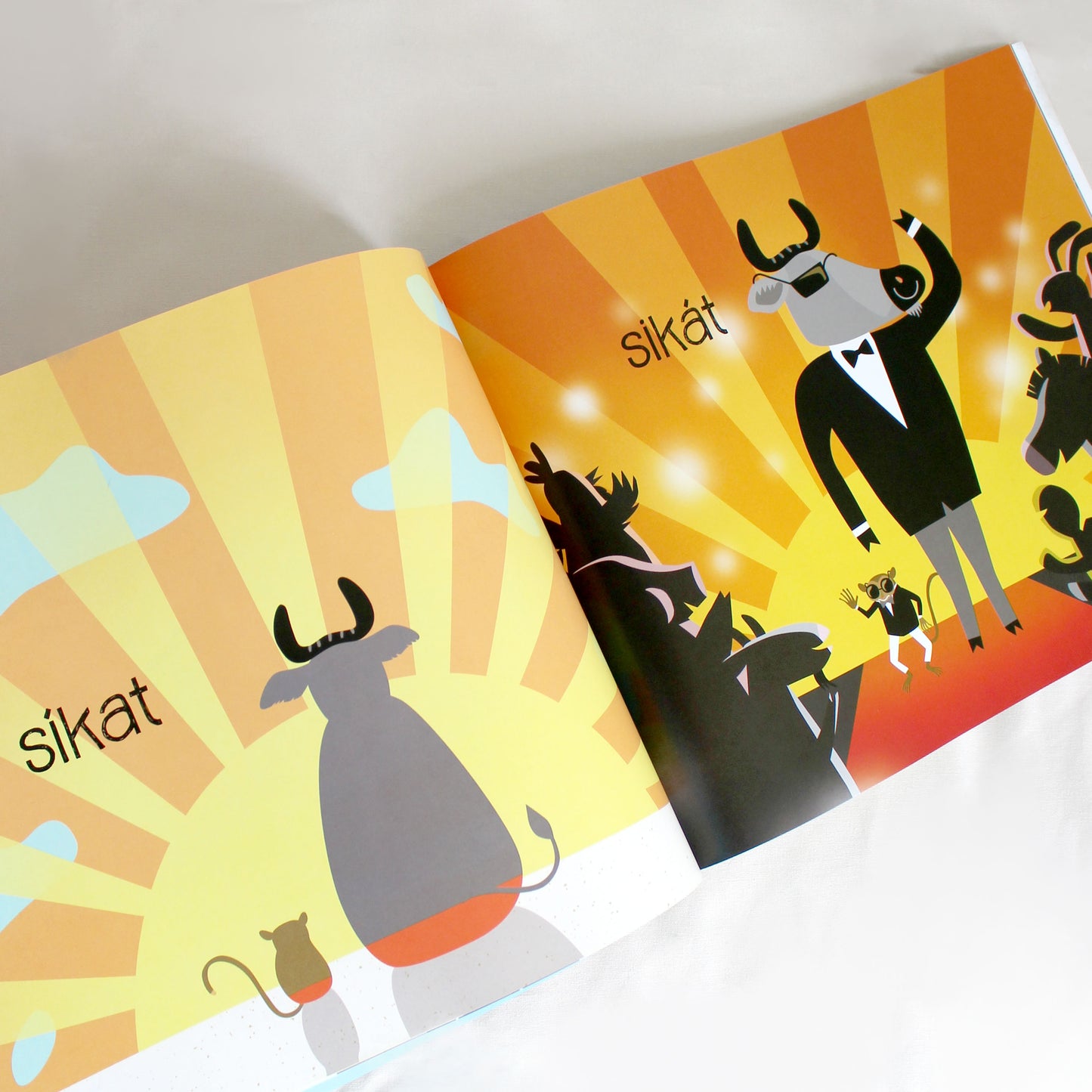 SÁYA/SAYÁ! A Book of Homonyms
